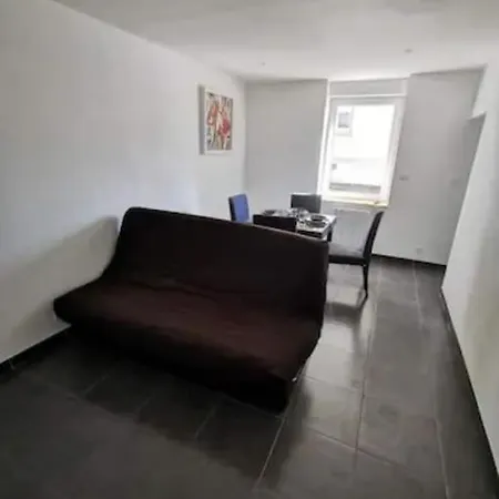 Le Qg Apartment